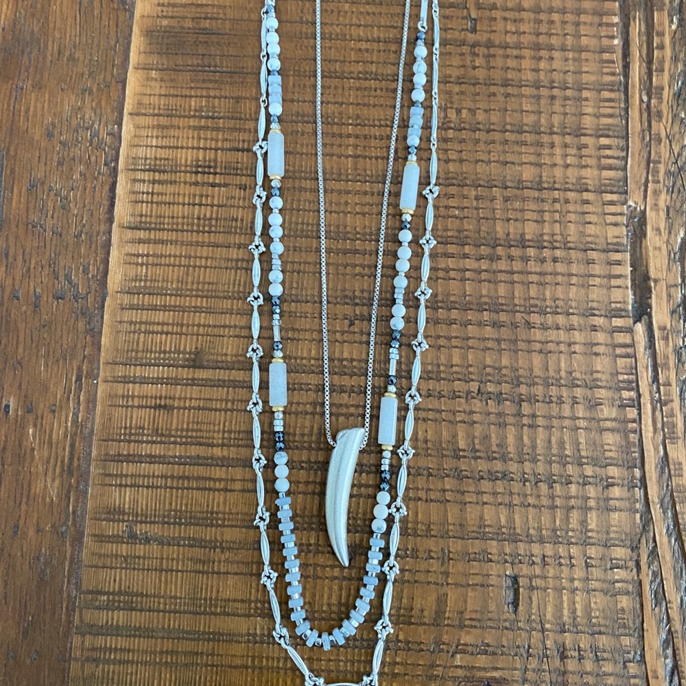 Stella and dot 3 piece silver necklace set